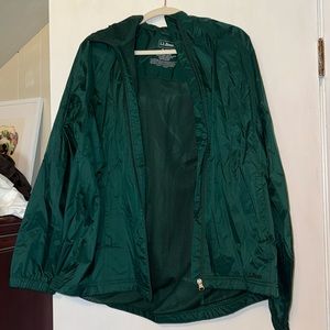 New without tags LL Bean windbreaker
